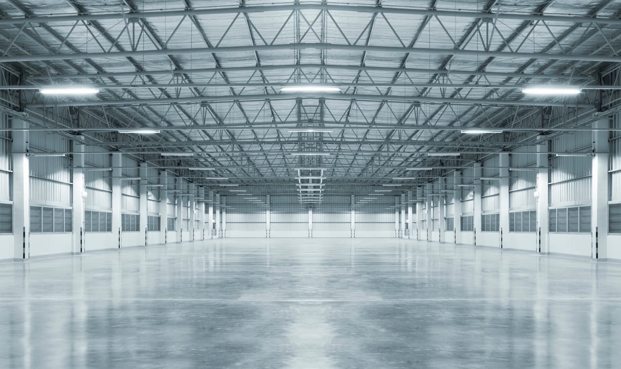 Industrial Investment: Warehouse Buildings – what makes them an attractive CRE asset?