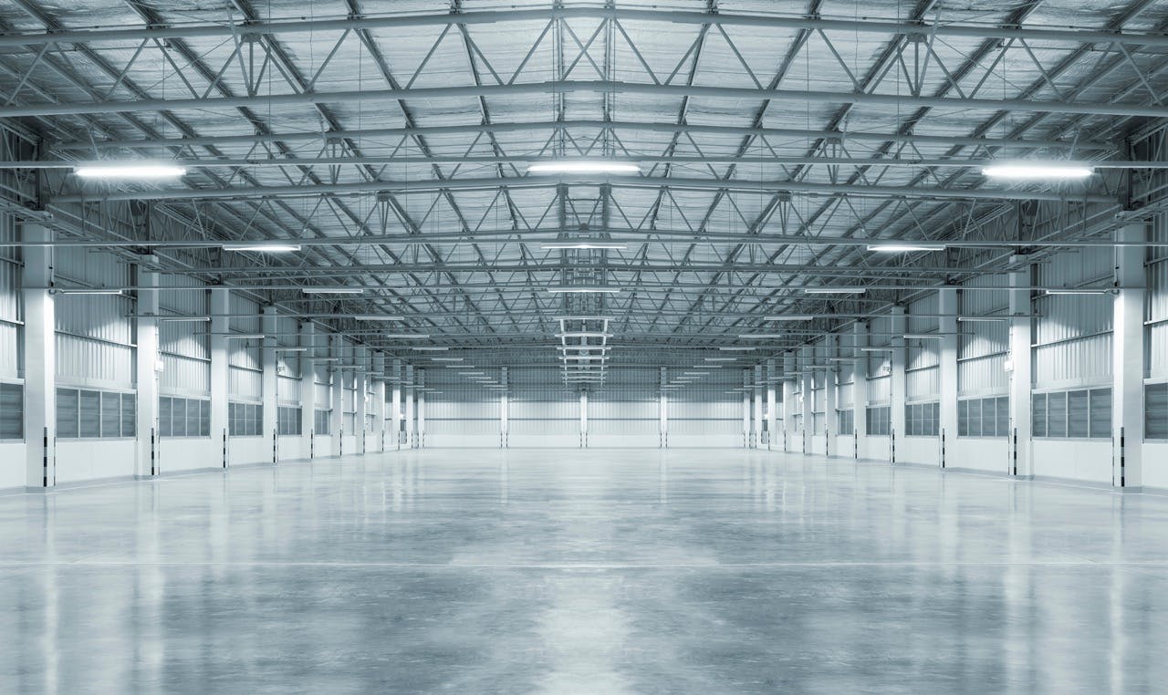 Industrial Investment: Warehouse Buildings – what makes them an attractive CRE asset?